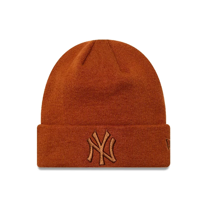 New York Yankees League Essential Brown Cuff Knit Beanie Hat