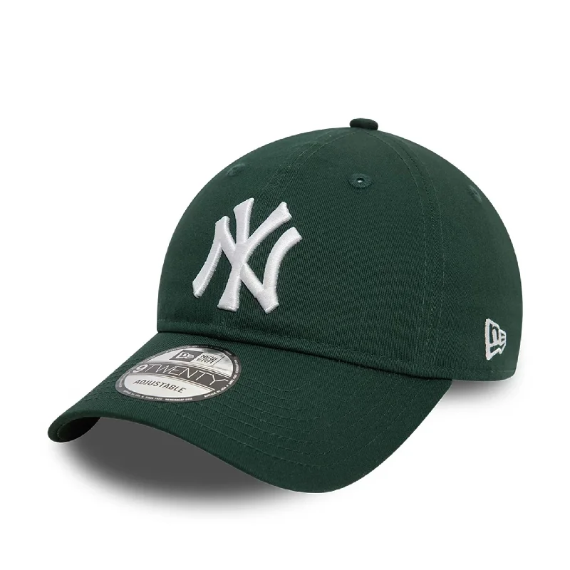 New York Yankees League Essential Dark Green 9TWENTY Adjustable Cap