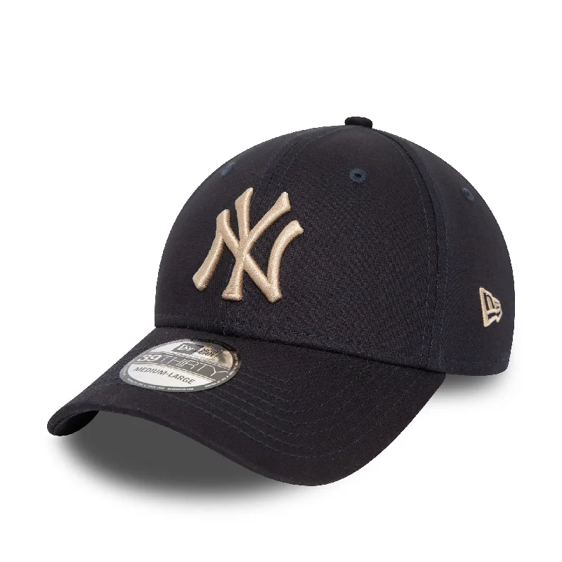 New York Yankees League Essential Navy 39THIRTY Stretch Fit Cap