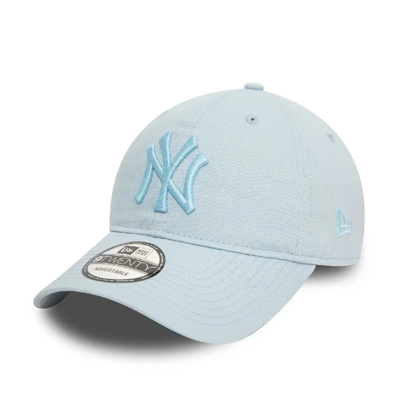 New York Yankees League Essential Pastel Blue 9TWENTY Adjustable Cap