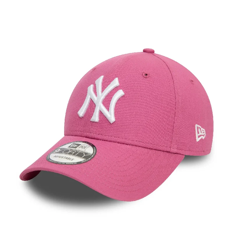 New York Yankees League Essential Pink 9FORTY Adjustable Cap