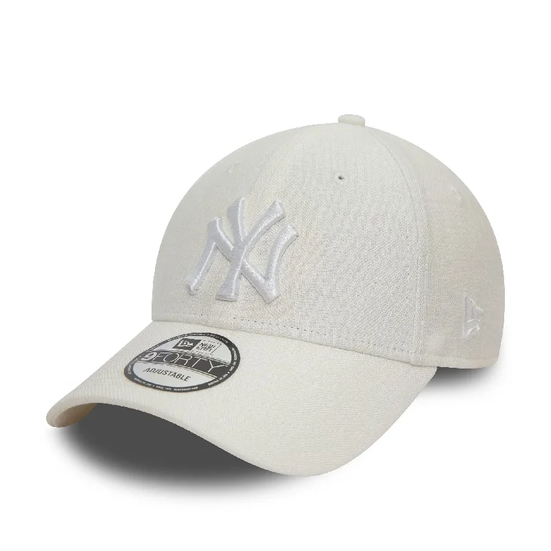 New York Yankees Linen White 9FORTY Adjustable Cap