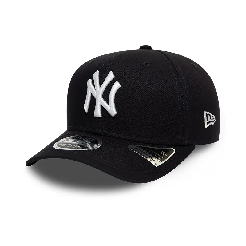 New York Yankees Navy 9FIFTY Stretch Snap Cap