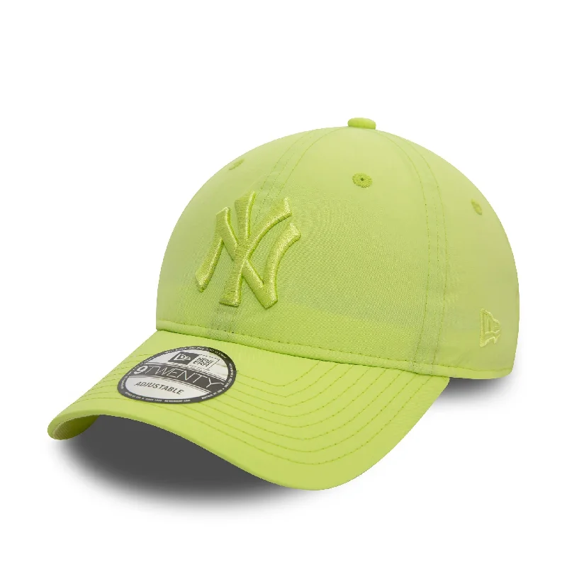 New York Yankees Nylon Pastel Green 9TWENTY Adjustable Cap