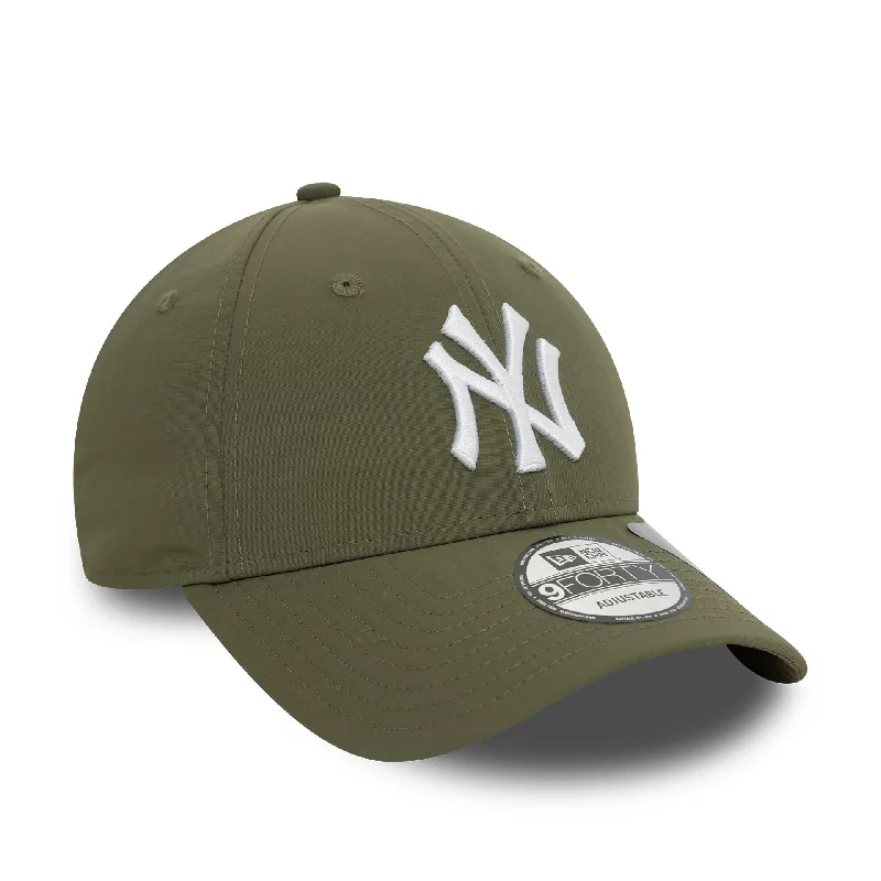 New York Yankees Recycled Green 9FORTY Adjustable Cap