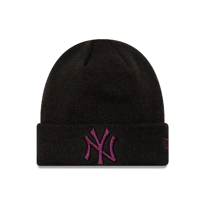 New York Yankees Youth League Essential Black Cuff Knit Beanie Hat