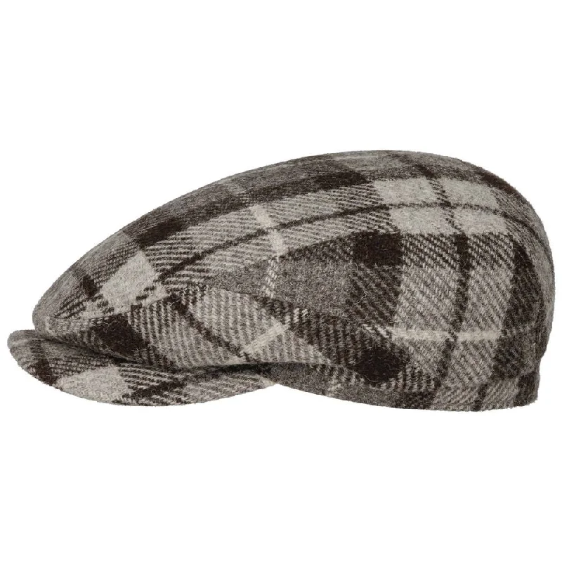 Driver Cap Sustainable Harris Tweed Undyed Virgin Wool