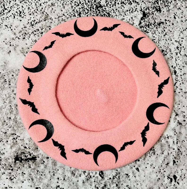 Vegan Beret - Bat Moon - Pastel Pink